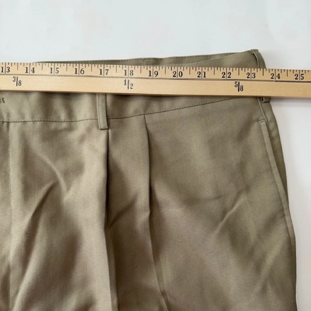 Caribbean Joe Pleated Shorts Khaki Casual Comfort‎ Fit Men's Size 48